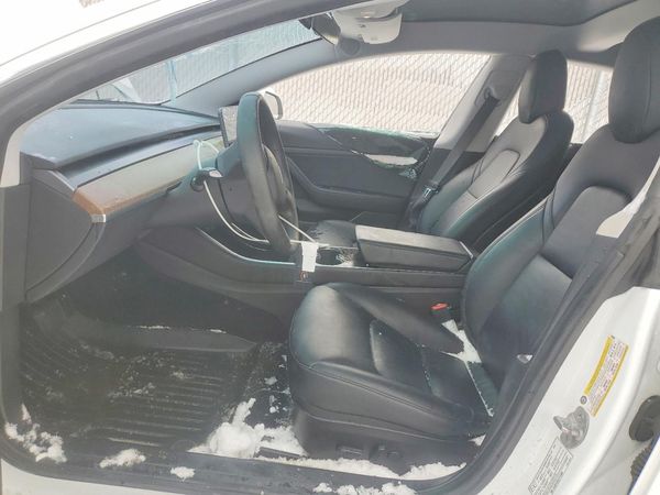 2020 TESLA MODEL 3 — DENT