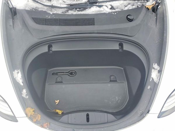 2020 TESLA MODEL 3 — Engine bay