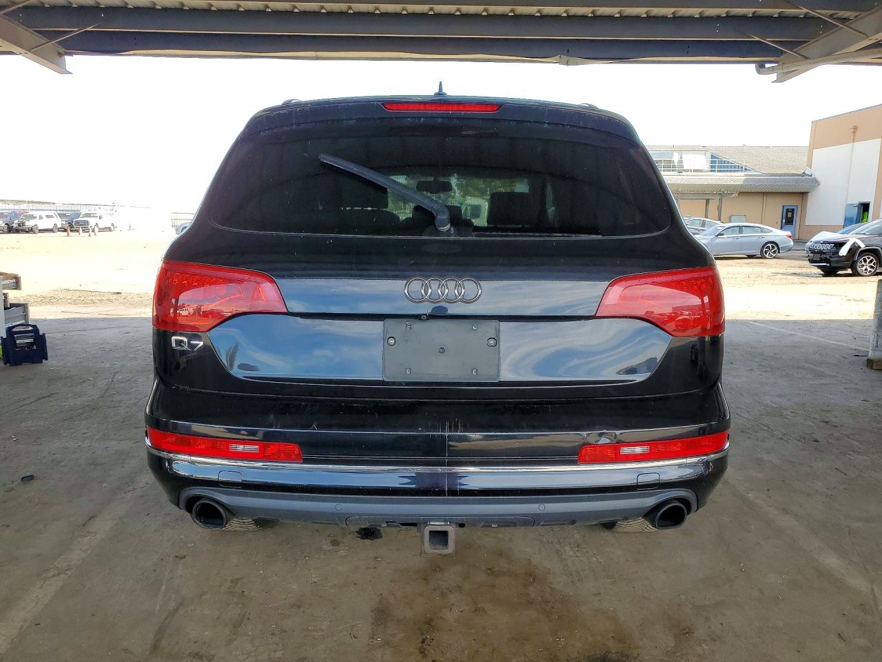 2013 AUDI Q7 Premium Plus