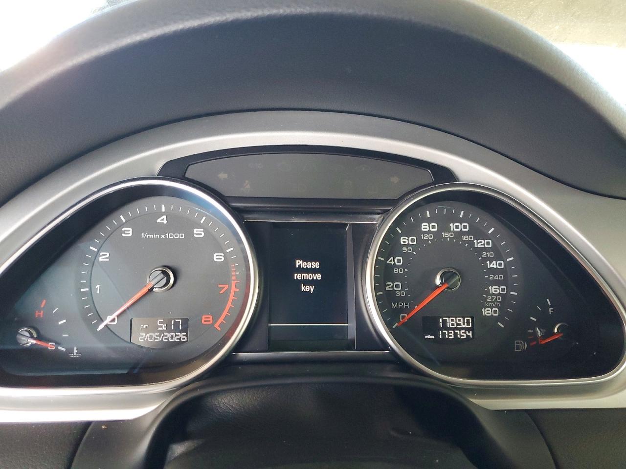 2013 AUDI Q7 Premium Plus