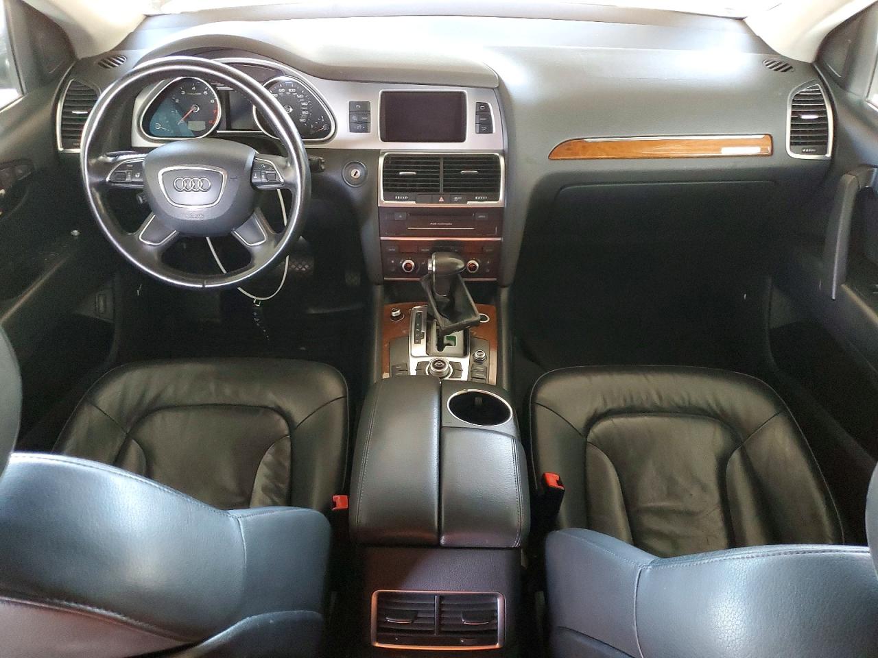 2013 AUDI Q7 Premium Plus