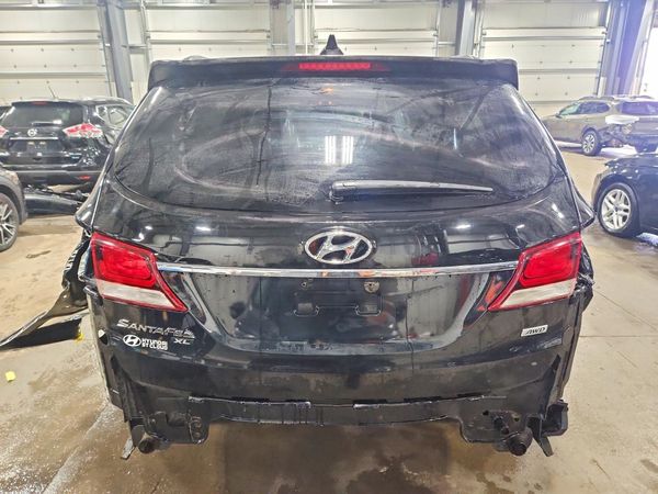 2019 HYUNDAI SANTA FE XL SE Base