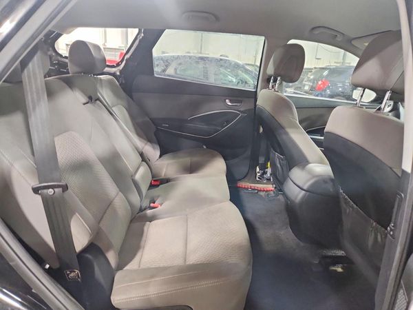 2019 HYUNDAI SANTA FE XL SE Base