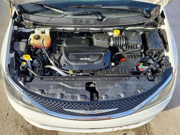 2018 CHRYSLER PACIFICA