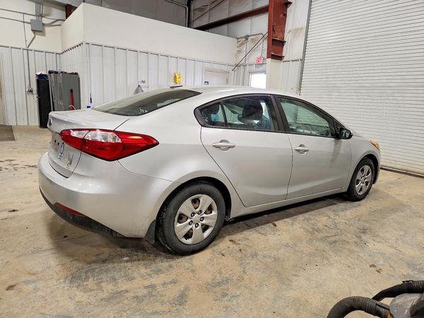 2016 KIA FORTE