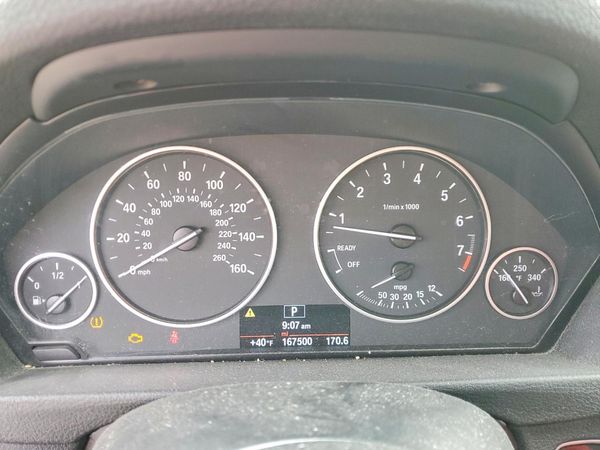 2015 BMW 320