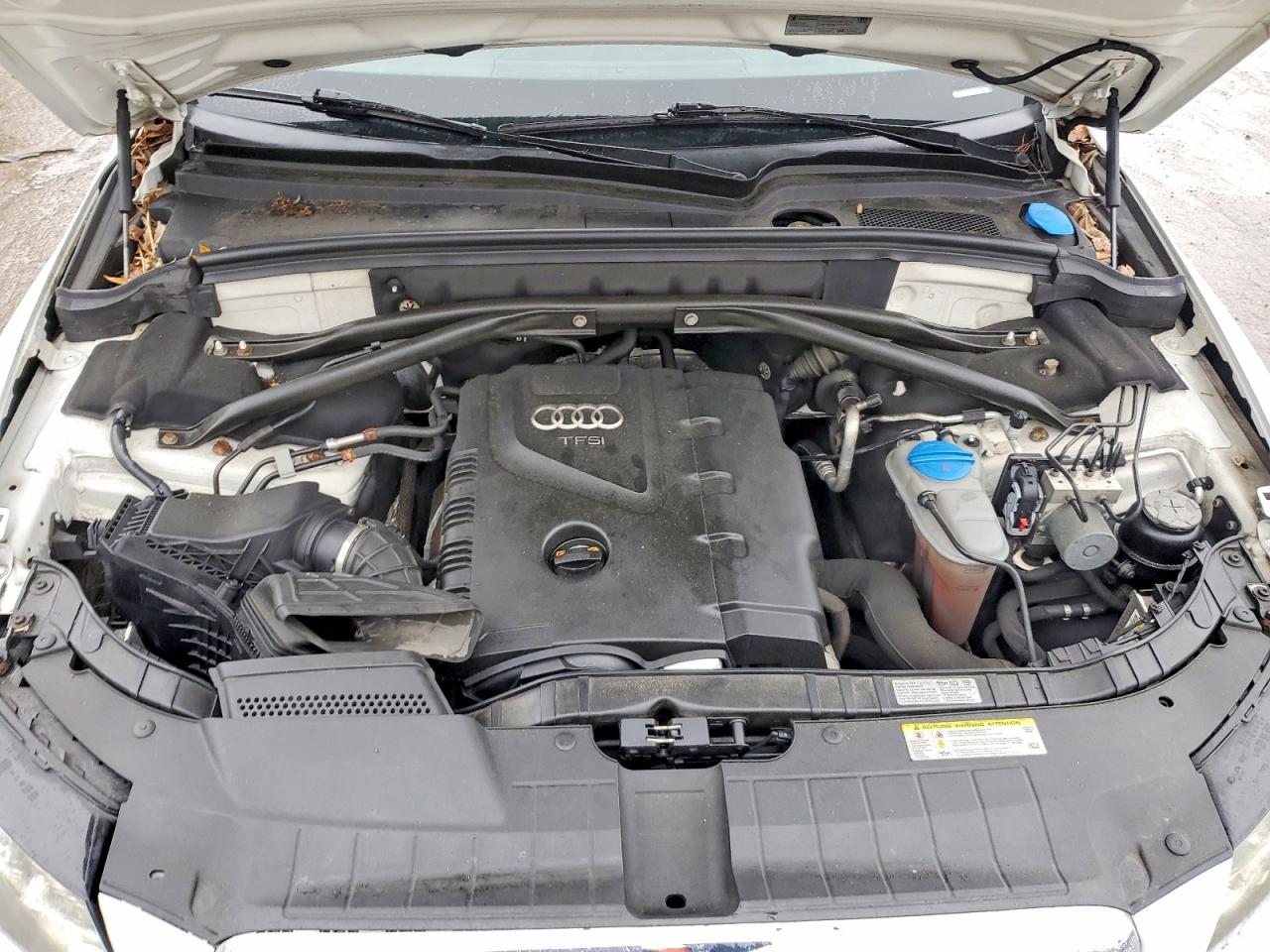 2012 AUDI Q5 Premium Plus