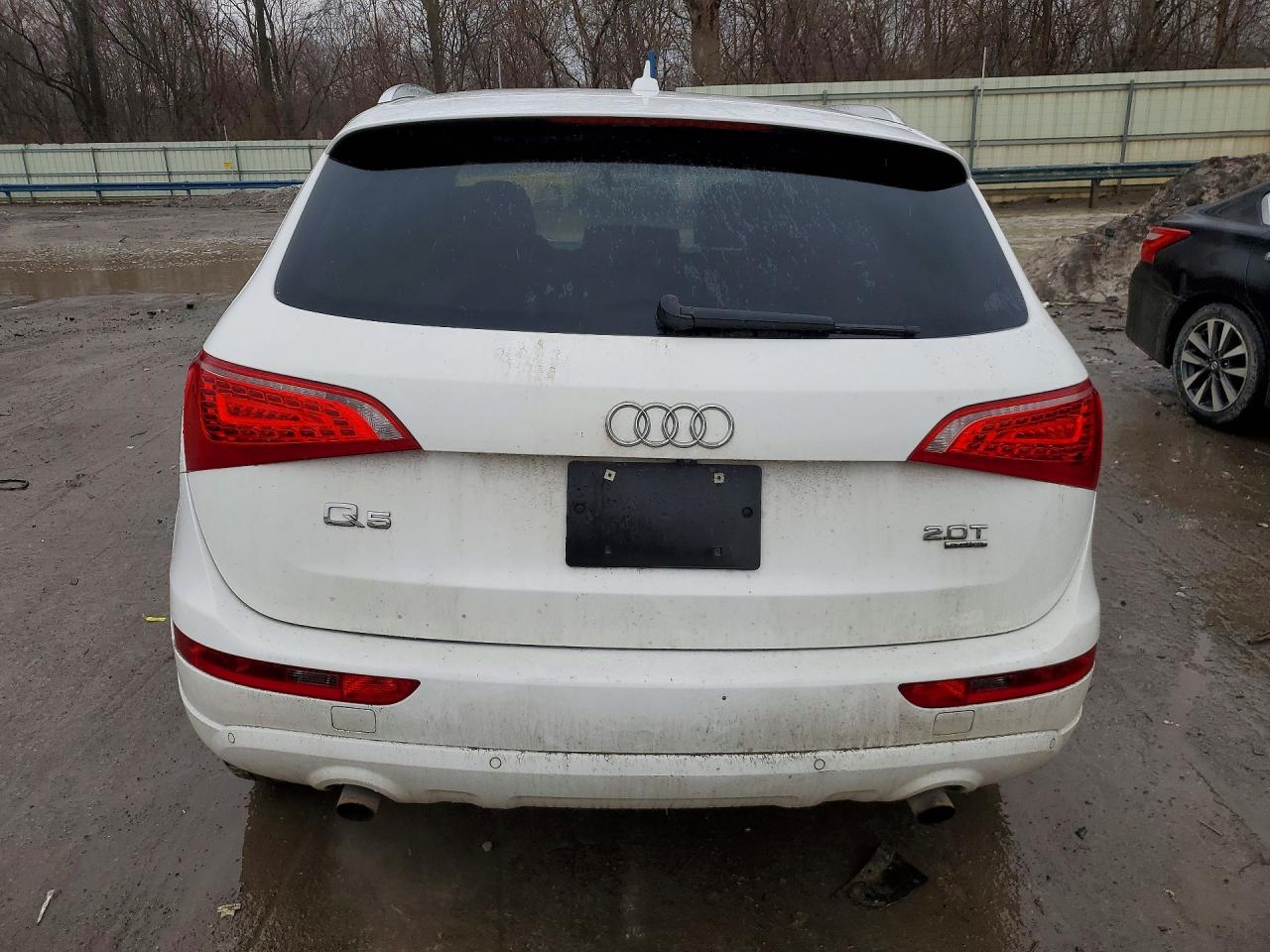 2012 AUDI Q5 Premium Plus