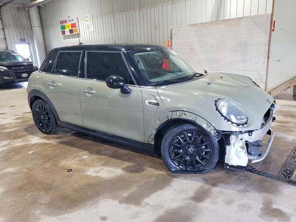2019 MINI COOPER