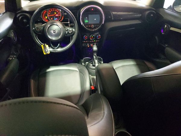 2019 MINI COOPER