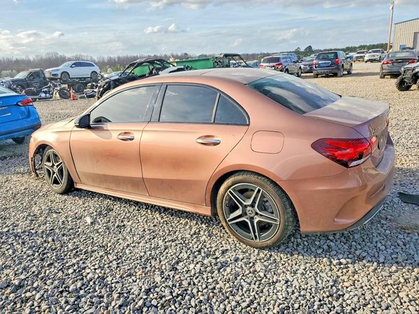 2022 MERCEDES-BENZ A A220