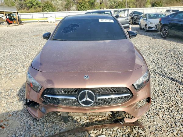 2022 MERCEDES-BENZ A A220