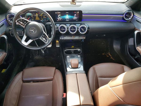 2022 MERCEDES-BENZ A A220