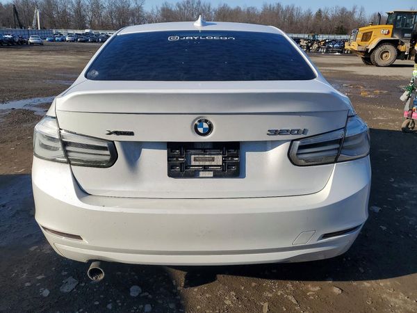2014 BMW 320