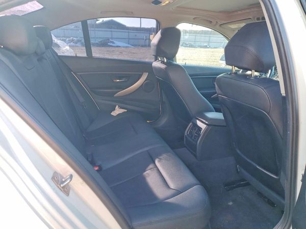 2014 BMW 320