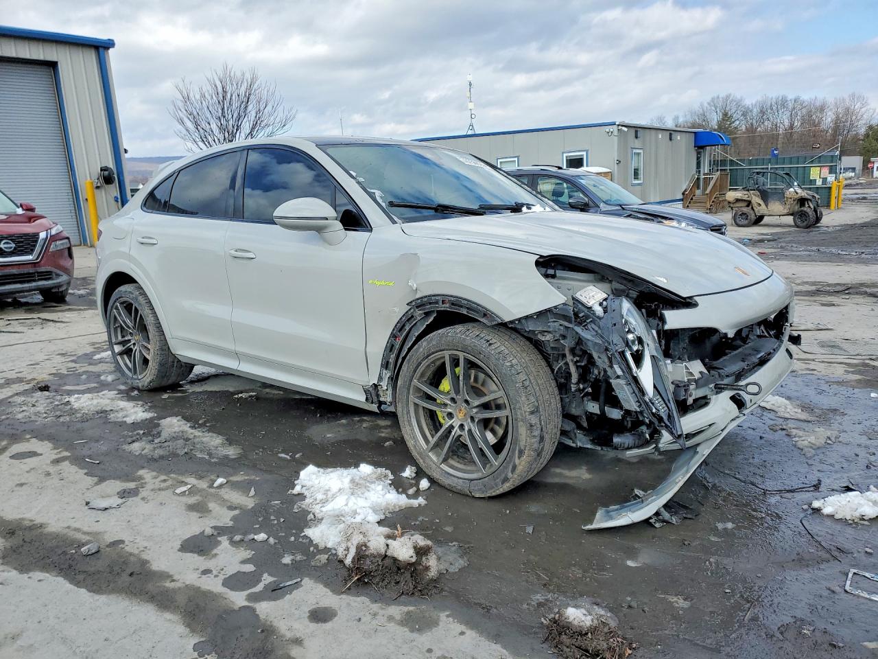 2022 PORSCHE CAYENNE E-Hybrid Coupe