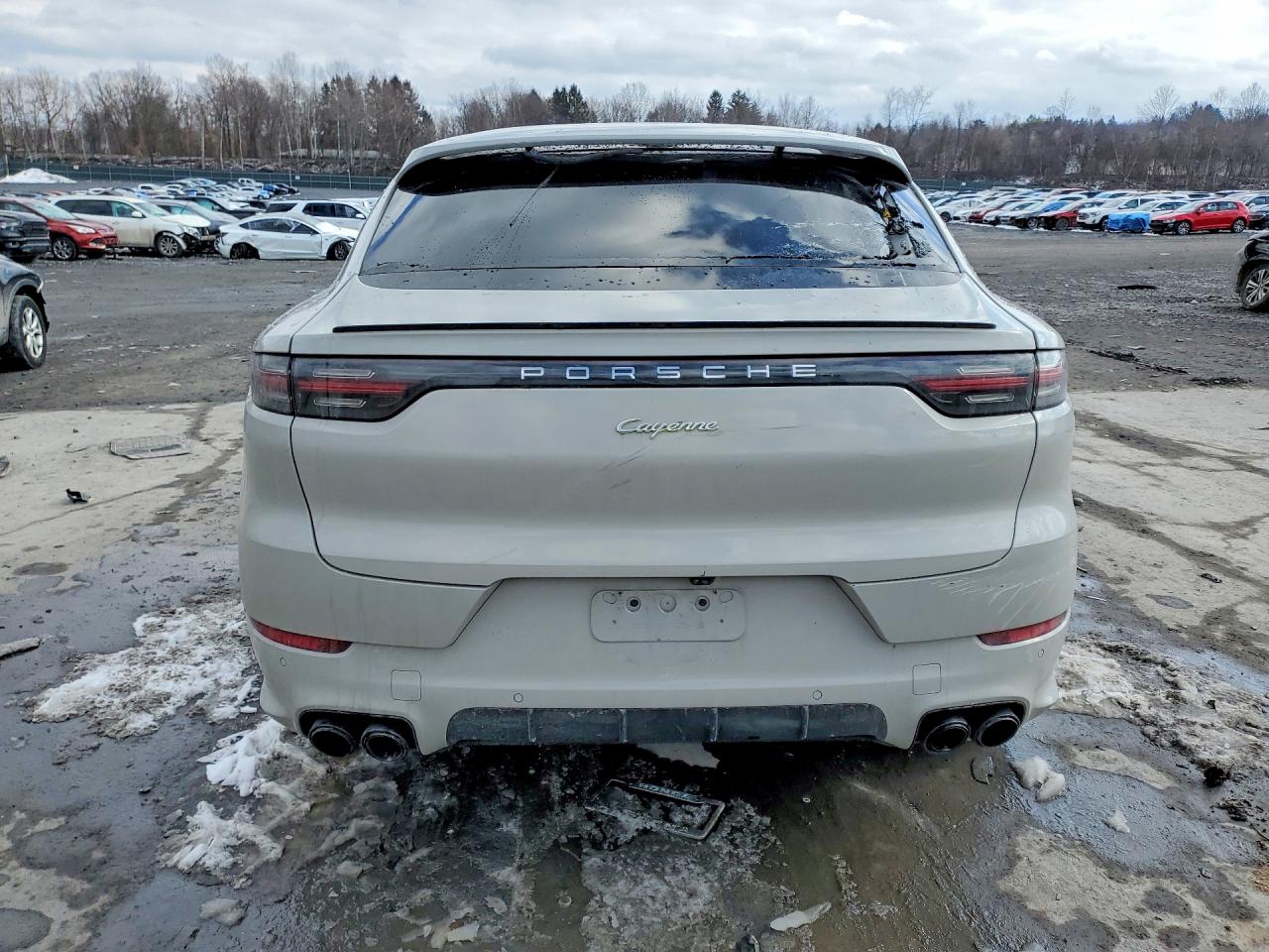 2022 PORSCHE CAYENNE E-Hybrid Coupe