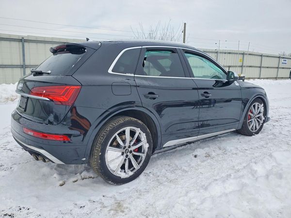 2022 AUDI SQ5