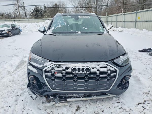 2022 AUDI SQ5