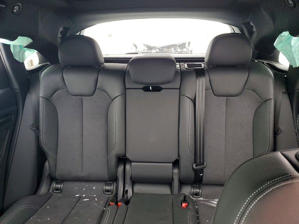 2022 AUDI SQ5