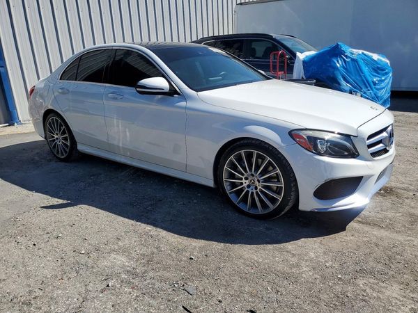 2016 MERCEDES-BENZ C C300