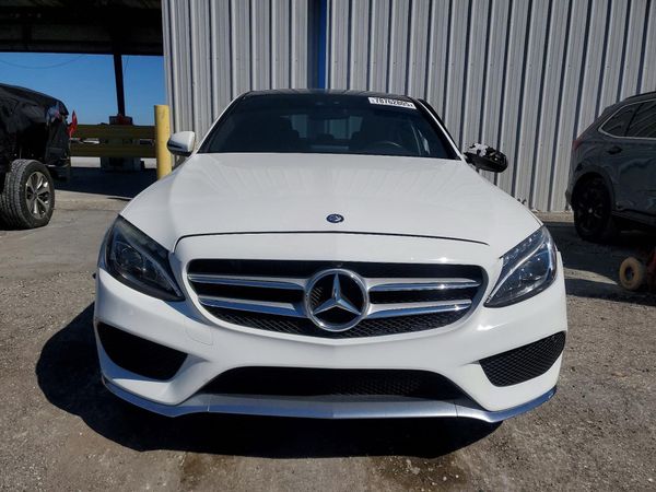 2016 MERCEDES-BENZ C C300
