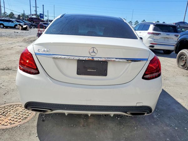 2016 MERCEDES-BENZ C C300