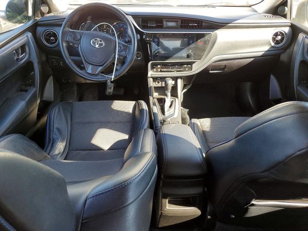 2018 TOYOTA COROLLA