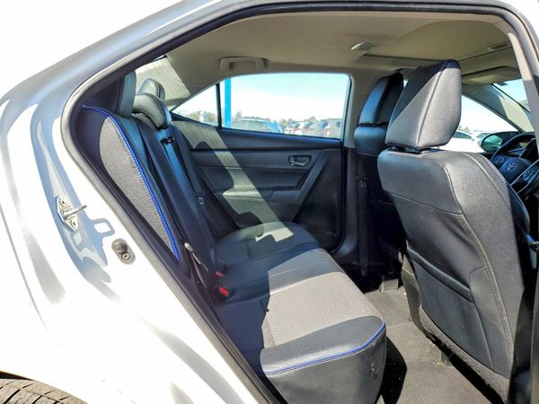 2018 TOYOTA COROLLA