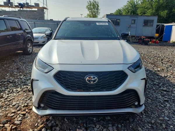 2023 TOYOTA HIGHLANDER