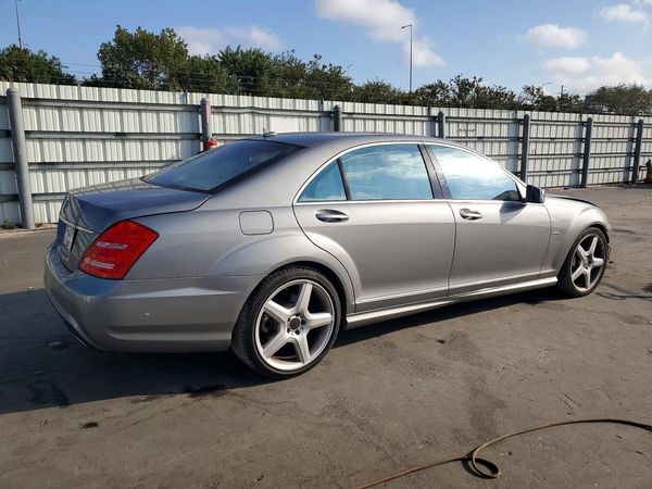 2012 MERCEDES-BENZ S