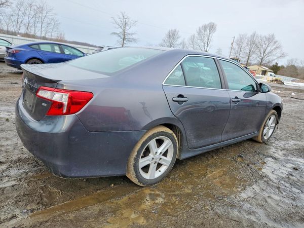 2013 TOYOTA CAMRY