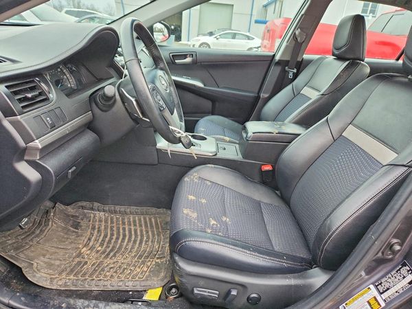 2013 TOYOTA CAMRY