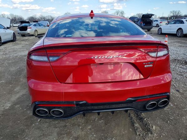 2022 KIA STINGER GT-Line