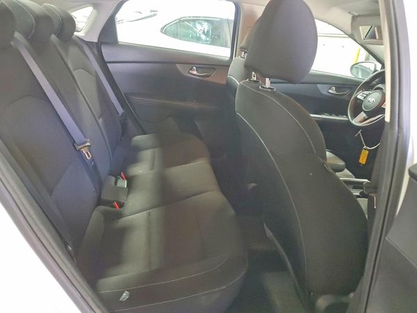 2021 KIA FORTE FE, LXS