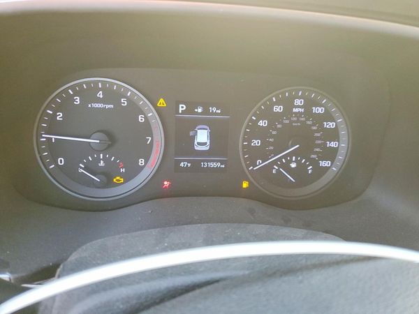 2019 HYUNDAI TUCSON SE