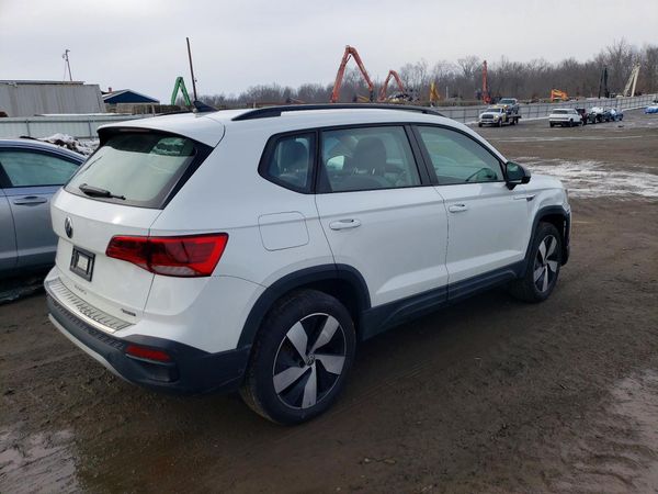 2024 VOLKSWAGEN TAOS