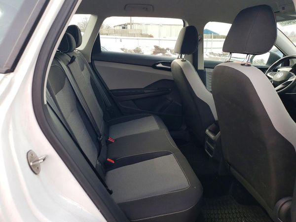 2024 VOLKSWAGEN TAOS