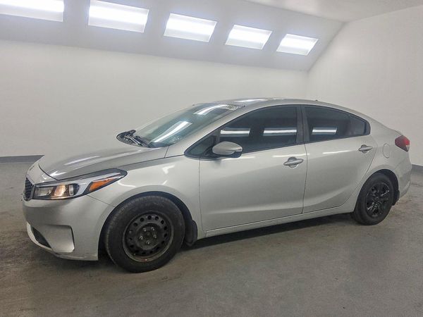 2018 KIA FORTE LX Base