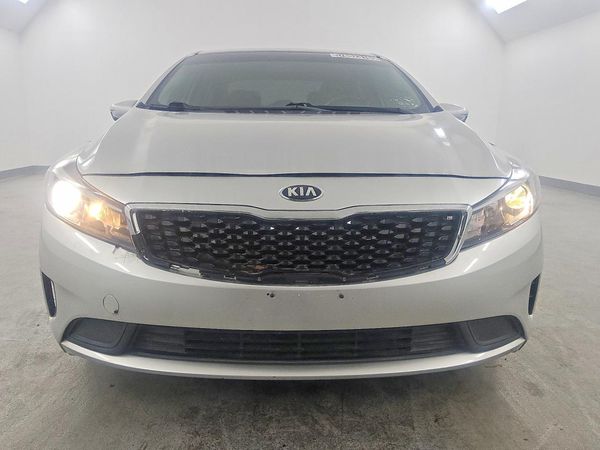 2018 KIA FORTE LX Base