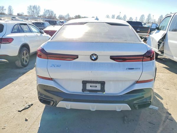 2022 BMW X6 xDrive40i