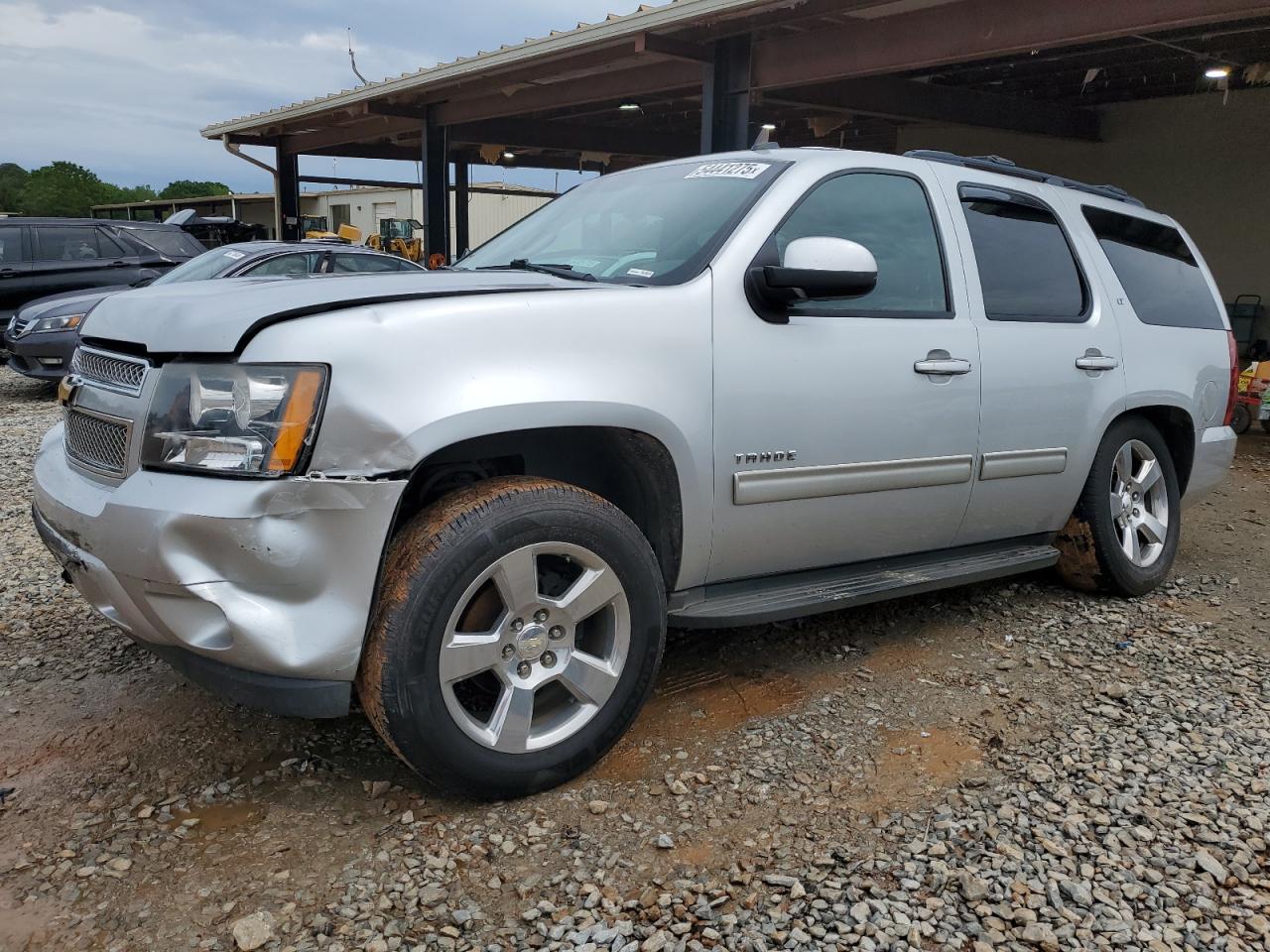 2012 CHEVROLET TAHOE LT — Front 3/4