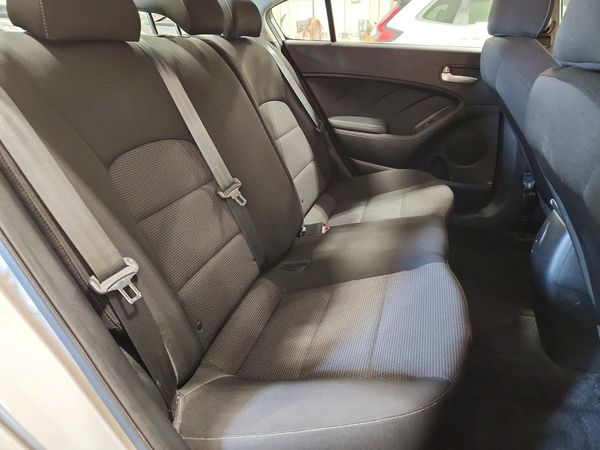 2018 KIA FORTE