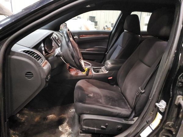 2012 CHRYSLER 300