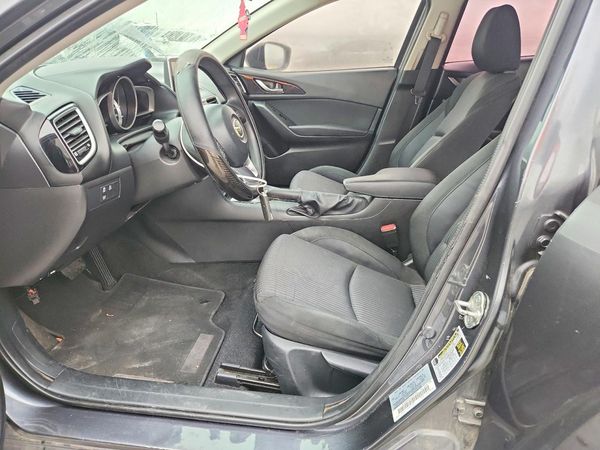 2016 MAZDA 3 Sport/GX