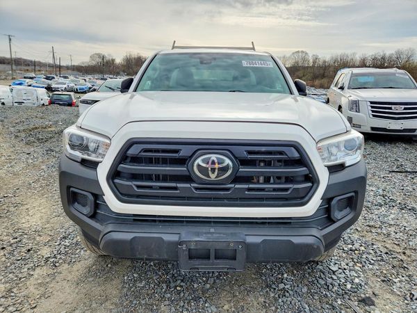 2018 TOYOTA TACOMA