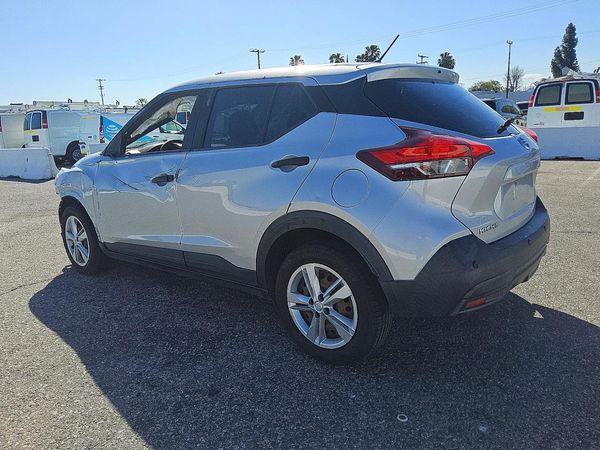 2020 NISSAN KICKS