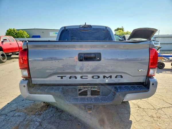2019 TOYOTA TACOMA SR5
