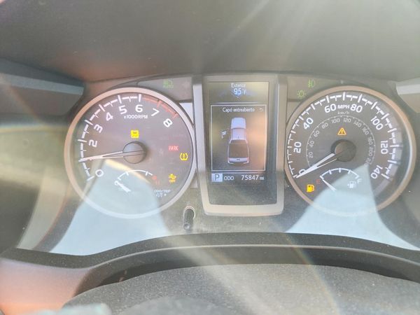 2019 TOYOTA TACOMA SR5