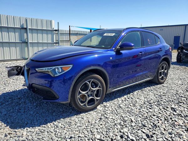 2022 ALFA ROMEO STELVIO TI AWD